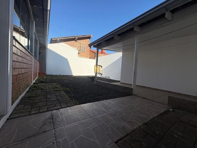 Casa a venda com 2 quartos no bairro Mont Serrat