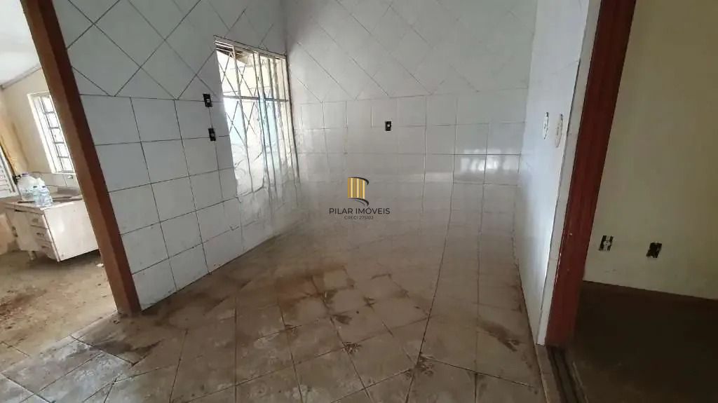 Casa a venda no Bairro Cristo Redentor / 1 Dorm.