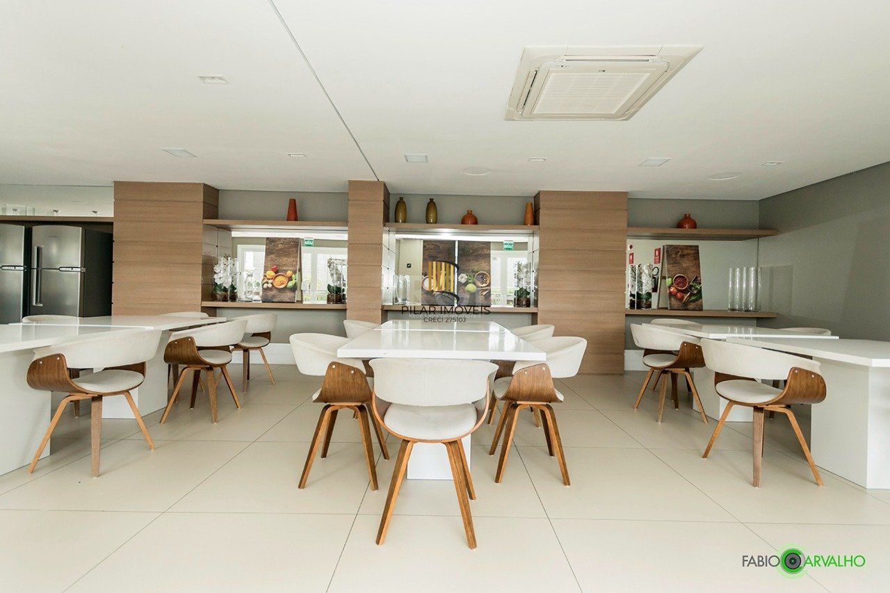 Apartamento para Venda - 62.48m², 2 dormitórios, sendo 1 suites, 1 vaga - Glória