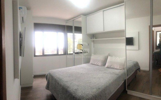 Apartamento para Venda - 82m², 2 dormitórios, sendo 1 suites, 2 vagas - Petrópolis