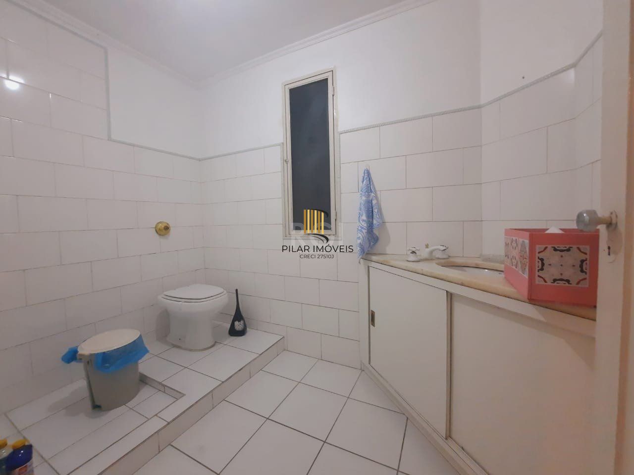 Apartamento para Venda - 107m², 2 dormitórios, sendo 1 suites, 1 vaga - Floresta