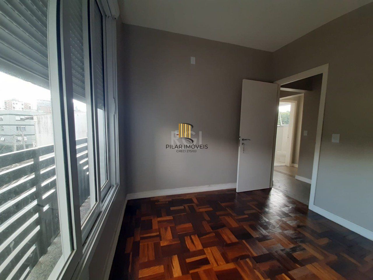 Predio para Venda - 0m², 0 dormitórios, 5 vagas - Cidade Baixa