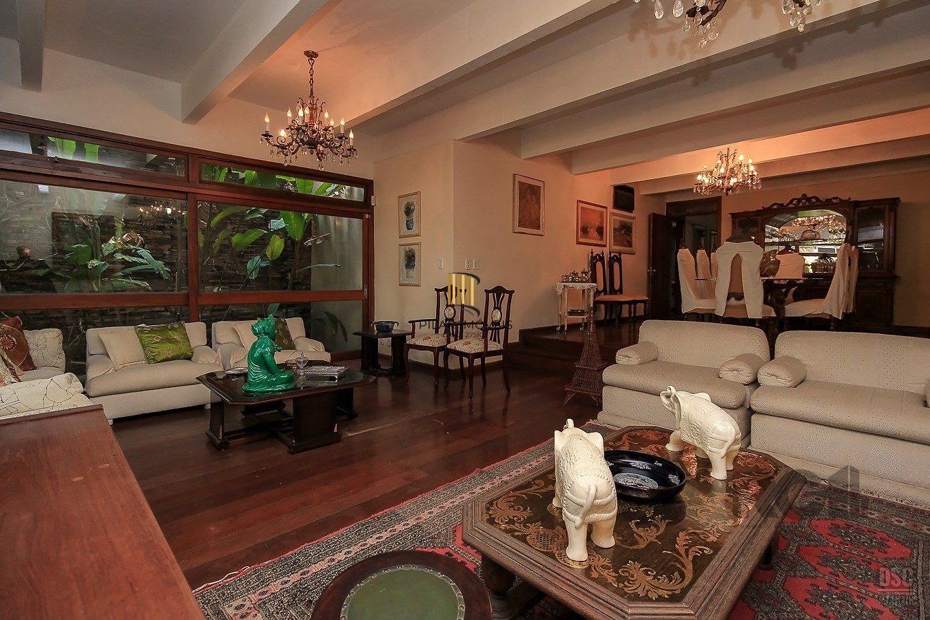 Casa 4 dormitórios no bairro Petrópolis