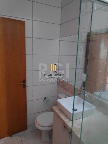 Casa Condominio para Venda - 90m², 2 dormitórios, 2 vagas - Olaria
