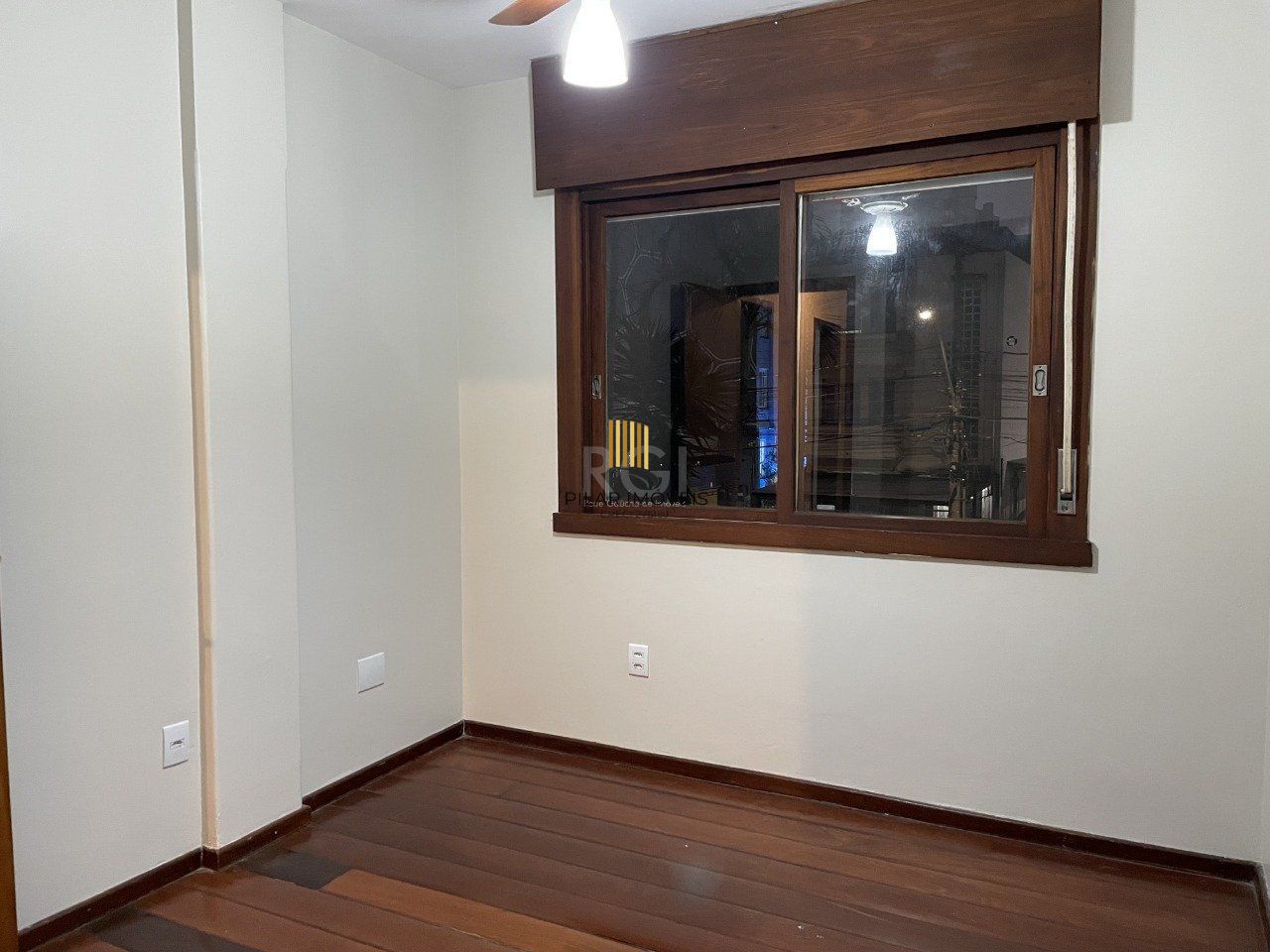 Apartamento para Venda - 87m², 3 dormitórios, Floresta