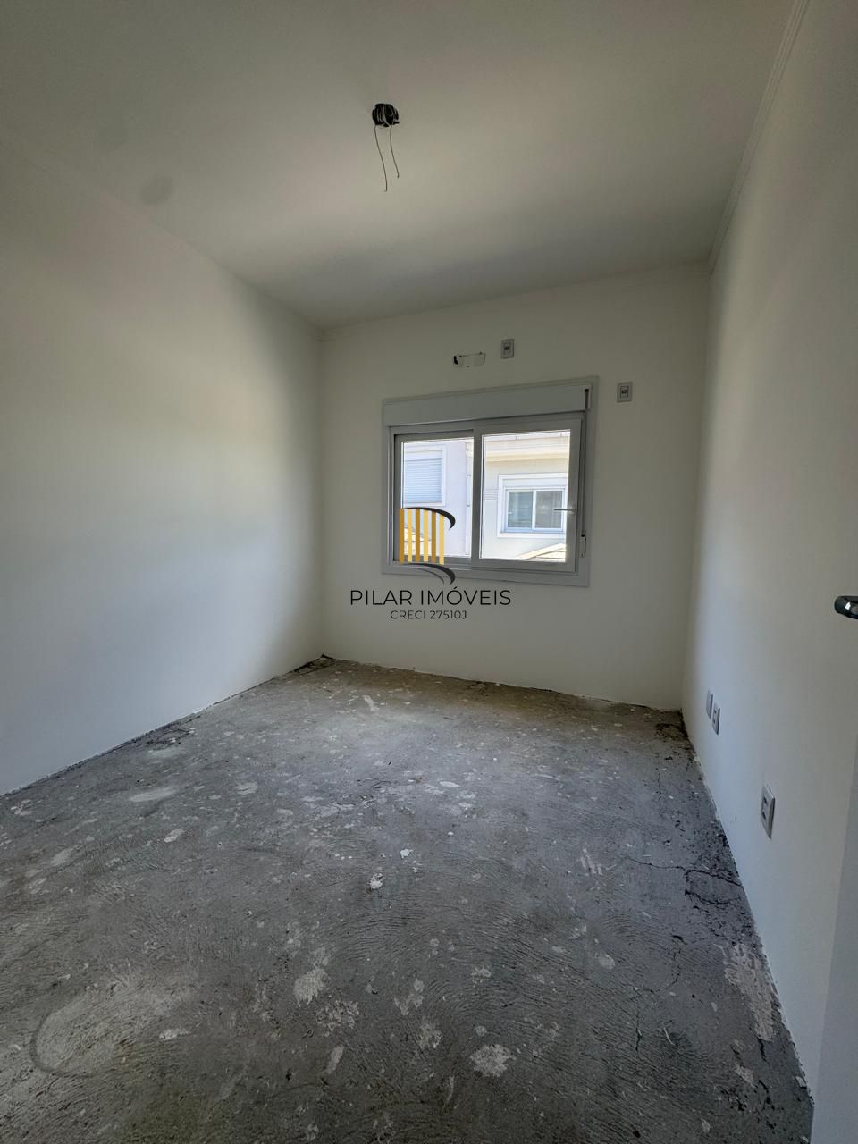 Oportunidade/Sobrado novo/Ágora House/Canoas/3Dorm/Suite/3 vagas de garagem