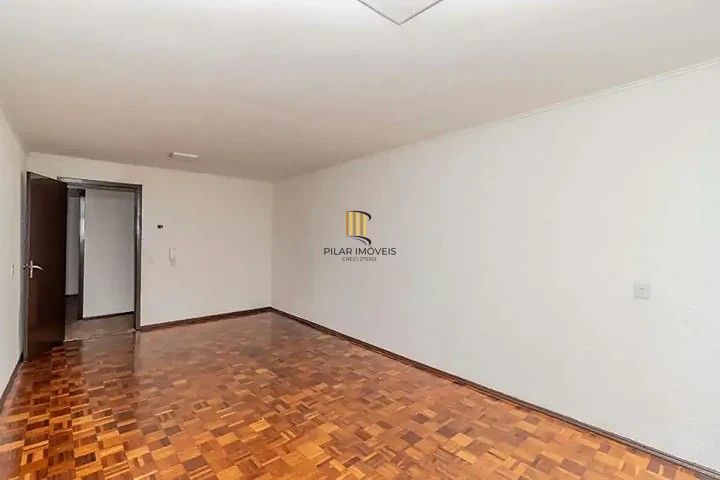 Sala comercial à venda na Avenida Azenha/ 68M²