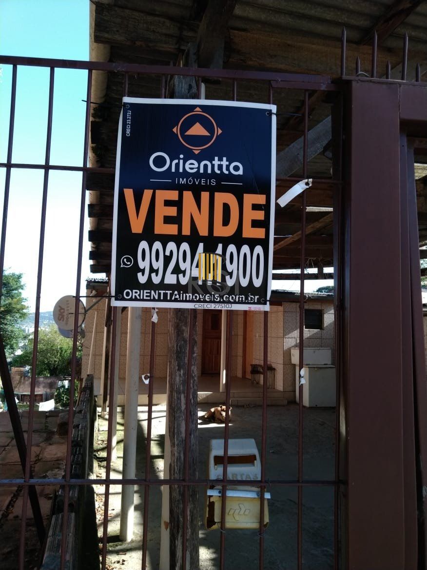 Casa 3 dormitórios no bairro Jardim Carvalho