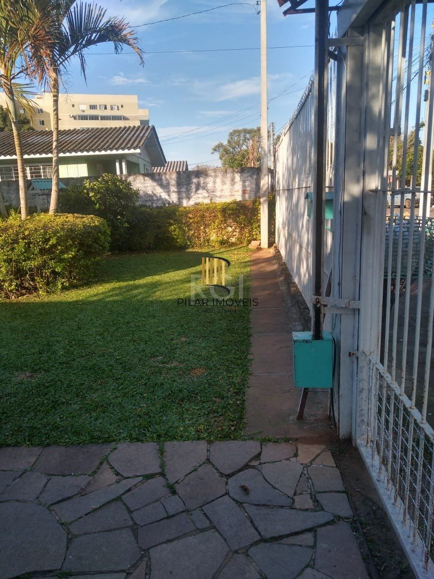 Casa 3 dormitórios no bairro São Judas Tadeu