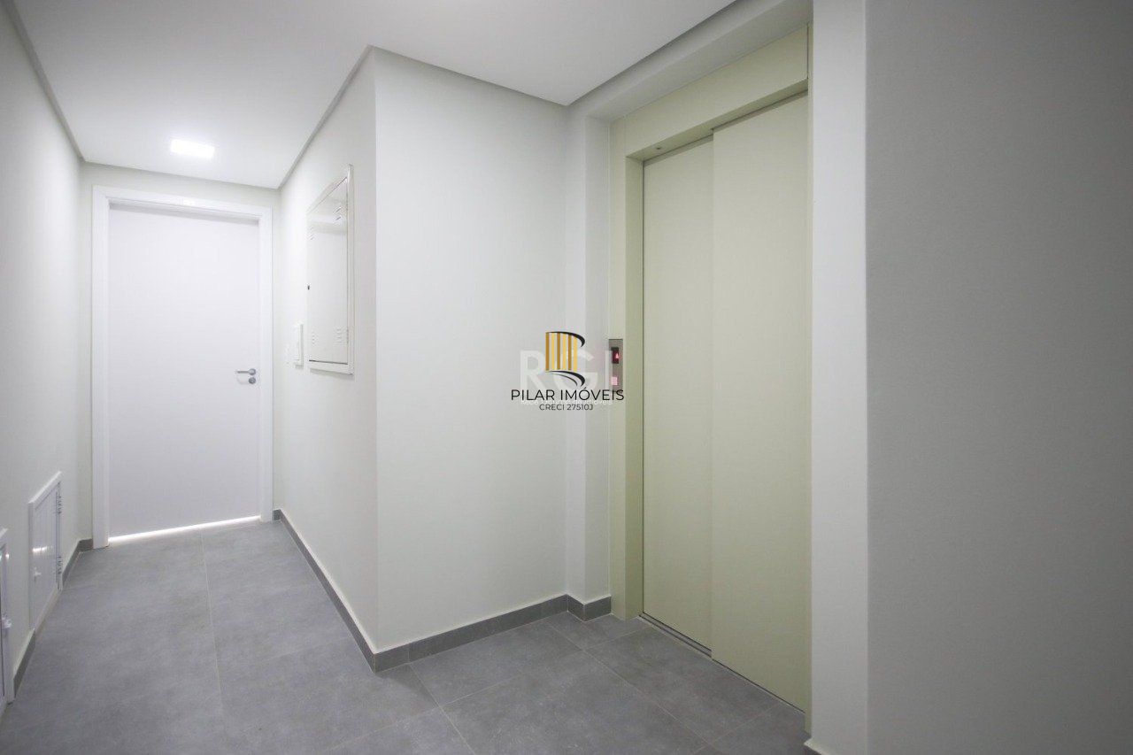 Apartamento para Venda - 62.5m², 2 dormitórios, sendo 1 suites, 1 vaga - Cristo Redentor