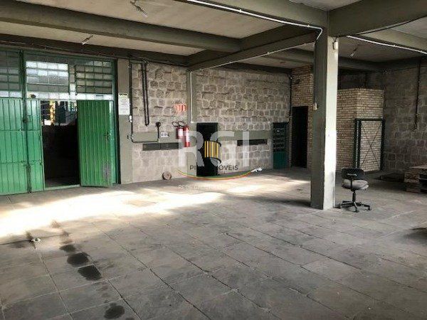 Depósito/Pavilhão para Venda - 1000m², 0 dormitórios, 4 vagas - Jardim Itu Sabará