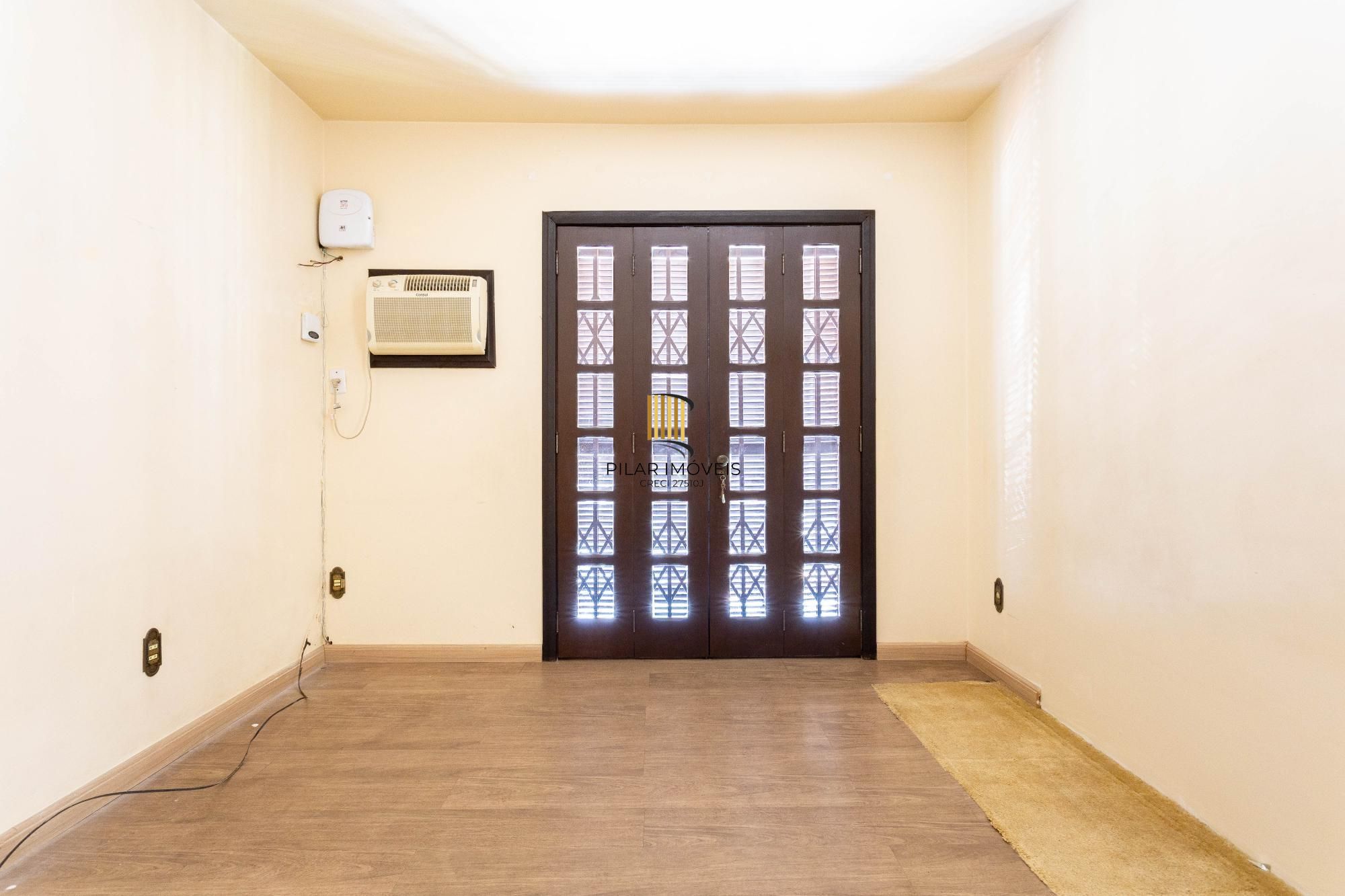 CASA SOBRADO 3 DORMITÓRIOS 1 SUITE 3 VAGAS NO BAIRRO HIGIENÓPOLIS EM PORTO ALEGRE