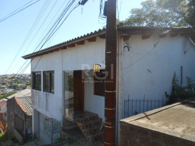 Casa para Venda - 200m², 3 dormitórios, sendo 2 suites, 2 vagas - Vila Nova