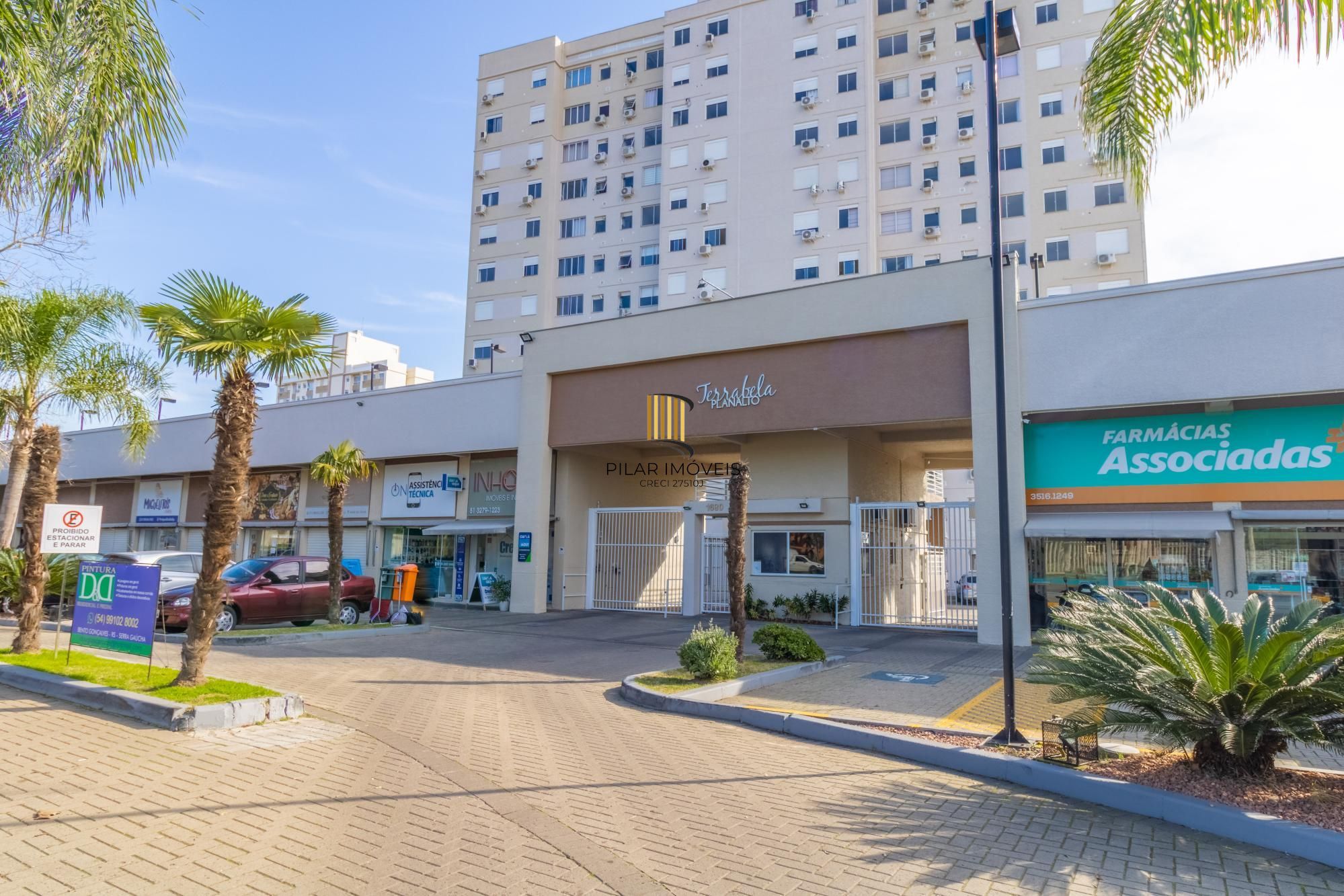 Apartamento / 2 Dormitórios / 1 Vaga / Mobiliado / Jardim Itu / Porto Alegre / RS