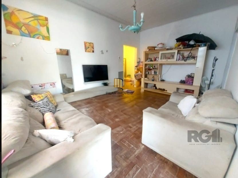 Casa 2 dormitórios no bairro Santana