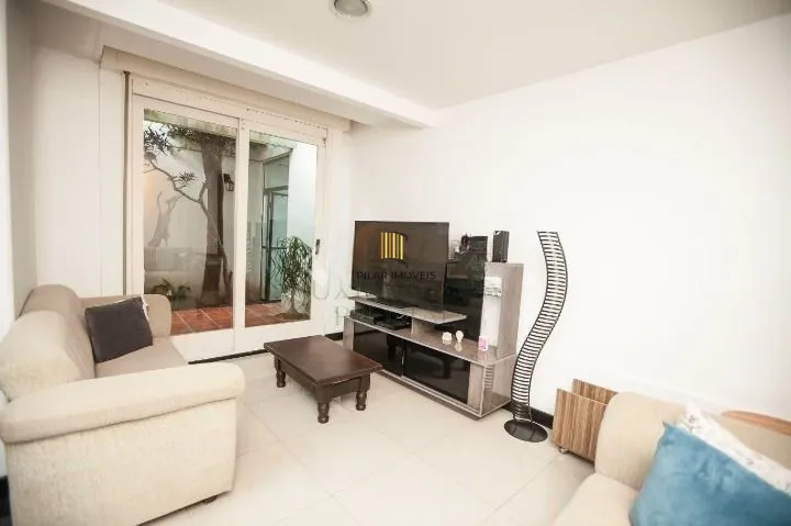 Casa 5 Suítes/ Três Figueiras
