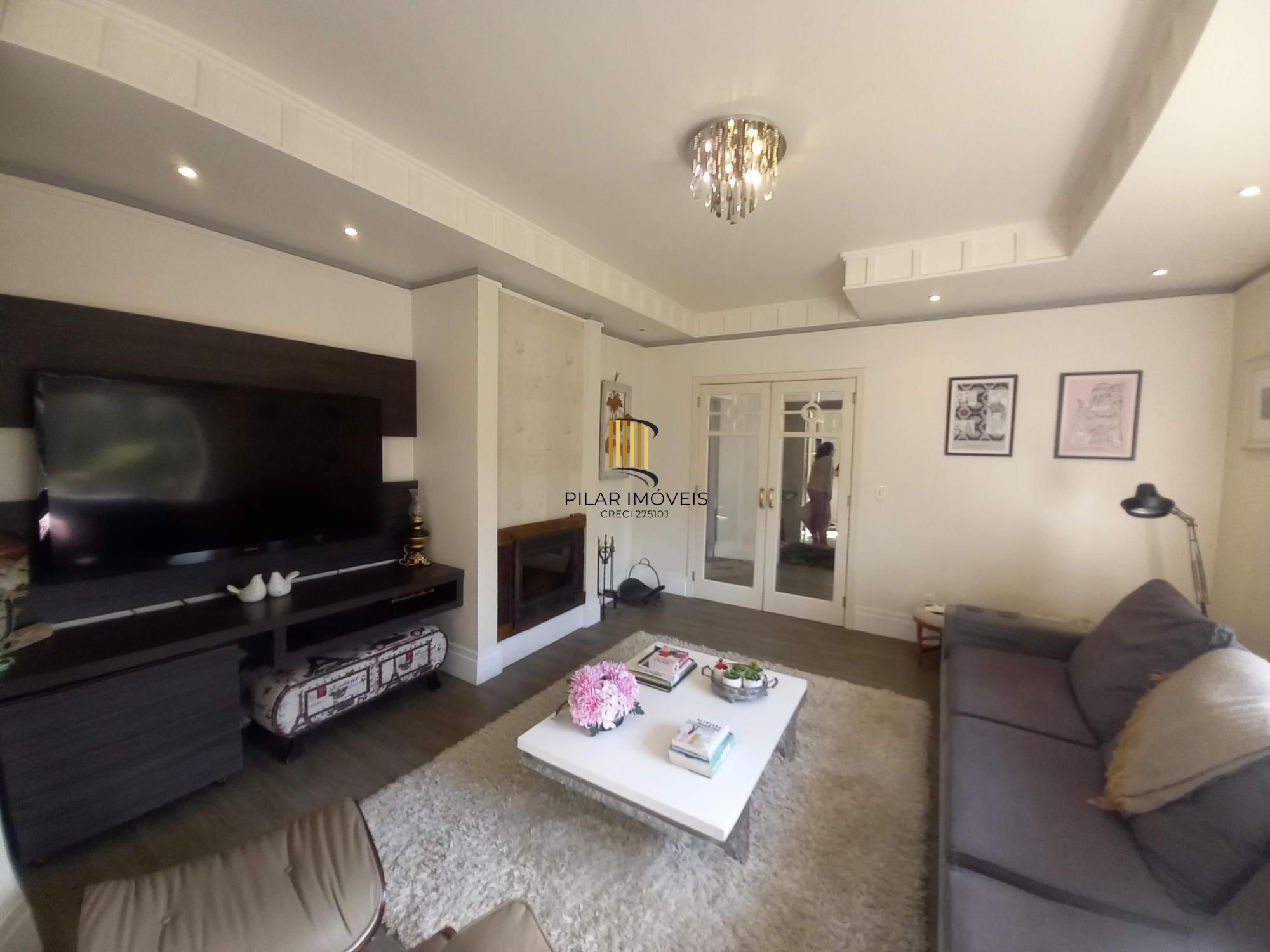 Excelente sobrado 242m²/3dormitórios/Moinhos de Vento/Canoas