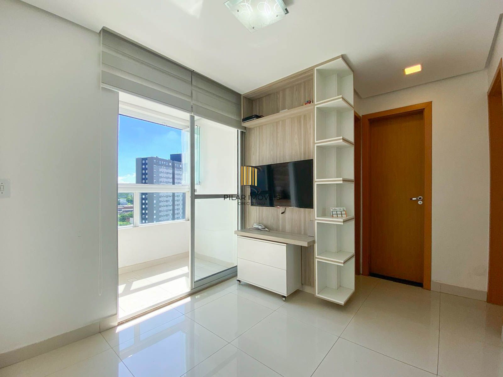 Apartamento / 2 Dormitórios / Sacada com Churrasqueira / 1 Vaga / Morro Santana / Porto Alegre / RS