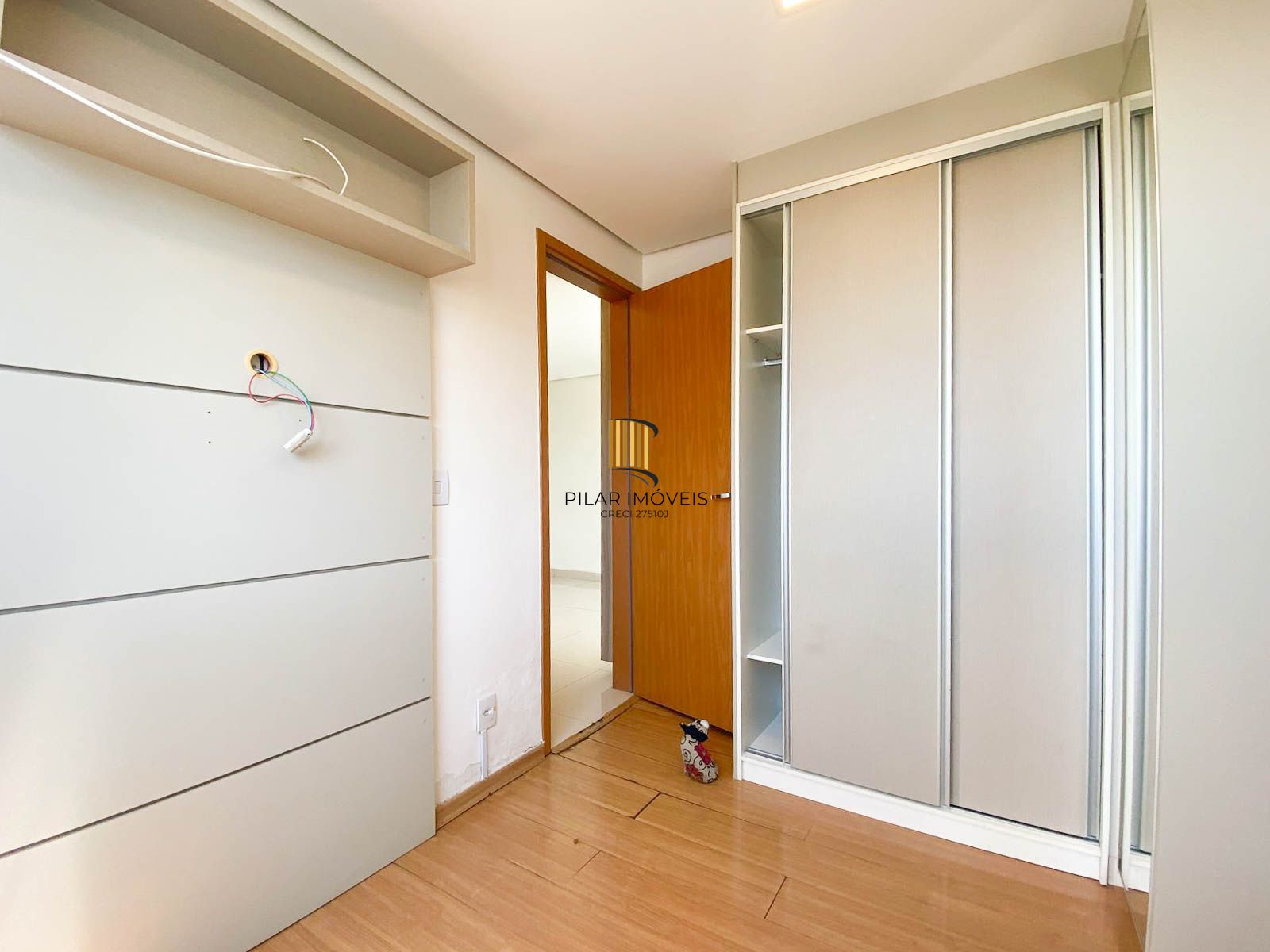 Apartamento / 2 Dormitórios / Sacada com Churrasqueira / 1 Vaga / Morro Santana / Porto Alegre / RS