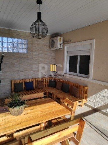 Casa Condominio para Venda - 90m², 2 dormitórios, 2 vagas - Olaria