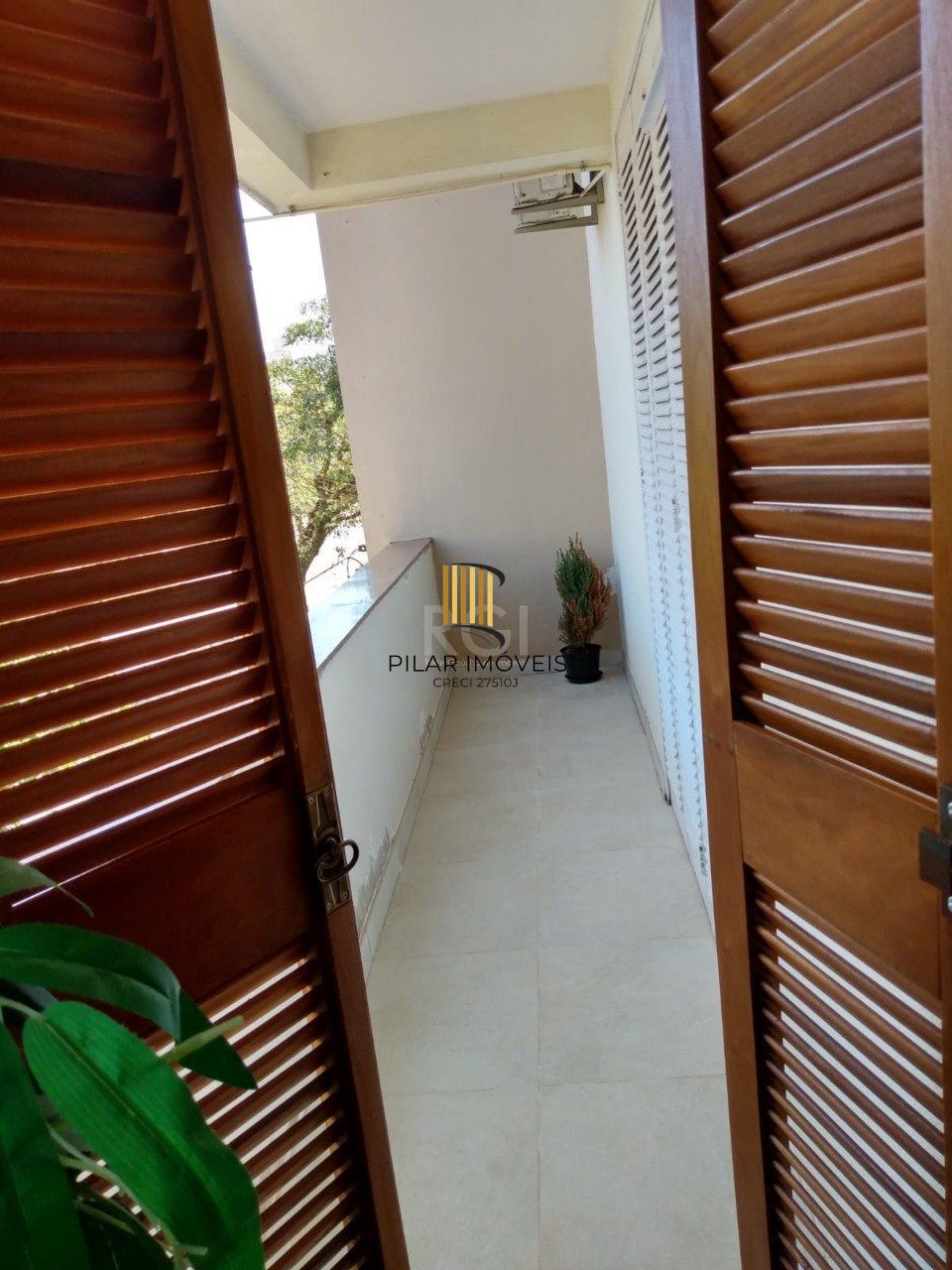 Apartamento para Venda - 78.09m², 2 dormitórios, 1 vaga - Partenon