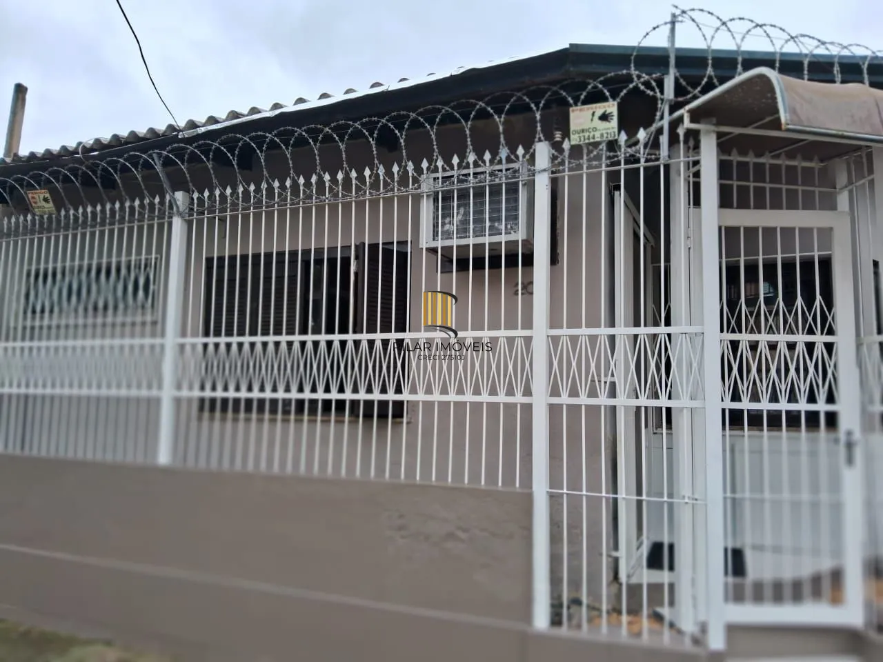 Casa para Venda - 132m², 3 dormitórios, sendo 1 suites, 3 vagas - Medianeira