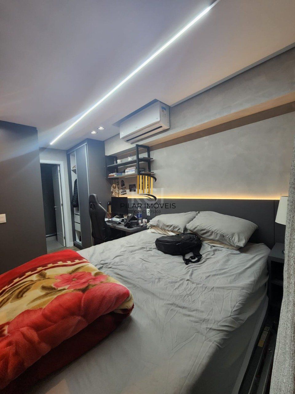 Apartamento para Venda - 40m², 1 dormitório, 1 vaga - Chácara das Pedras