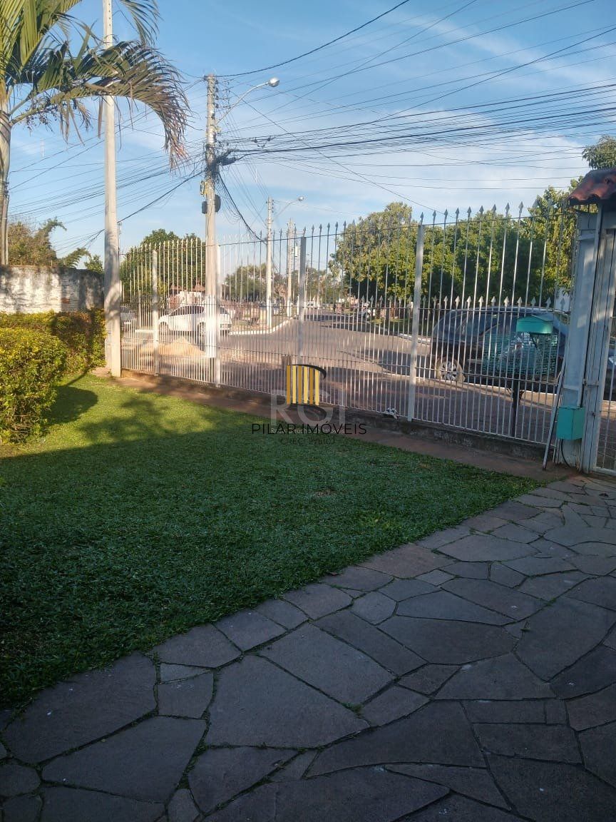 Casa 3 dormitórios no bairro São Judas Tadeu