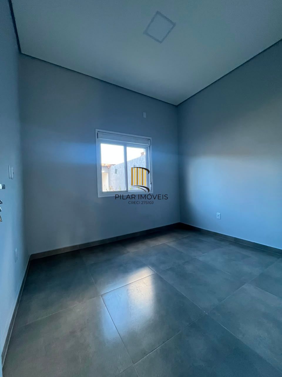 Casa a venda no bairro Parque Ipiranga - Gravatai