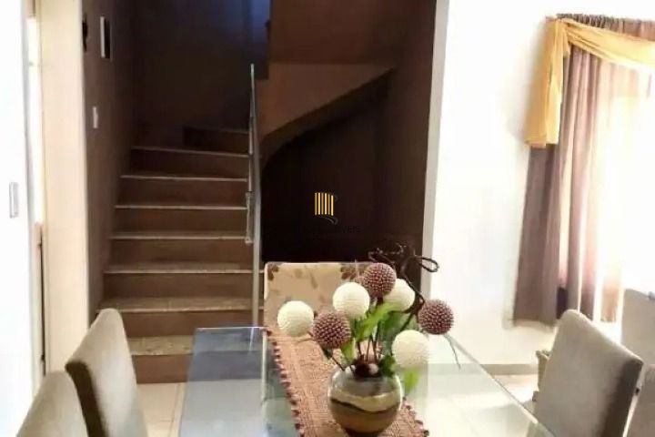 CASA A VENDA NO BAIRRO PARQUE DA MATRIZ EM CACHOEIRINHA