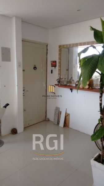Apartamento para Venda - 68.9m², 2 dormitórios, Menino Deus