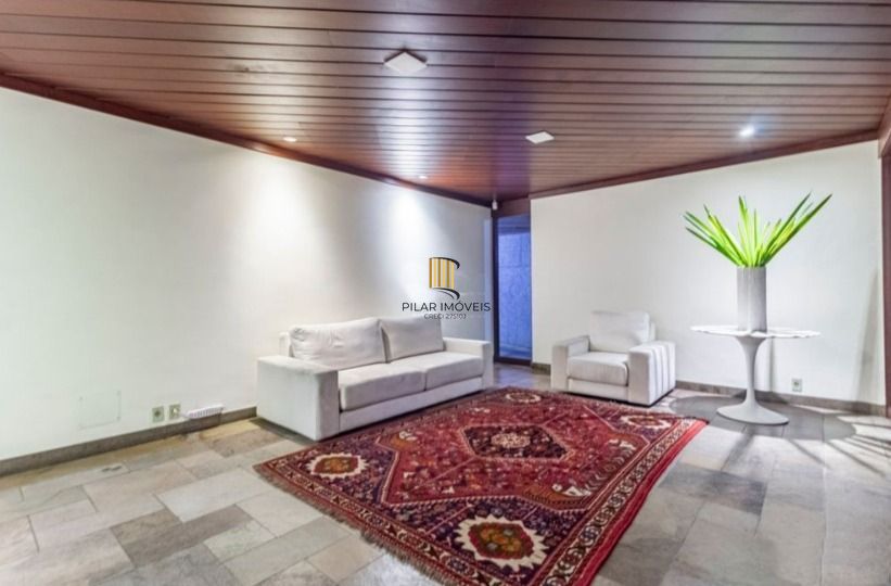 Cobertura para Venda - 304.71m², 3 dormitórios, sendo 1 suites, 2 vagas - Bela Vista