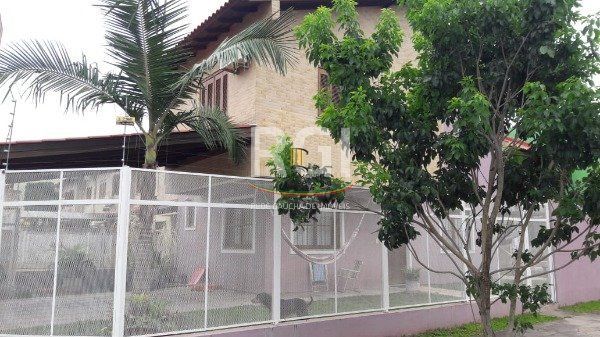 Casa para Venda - 100m², 3 dormitórios, sendo 1 suites, 2 vagas - Hípica