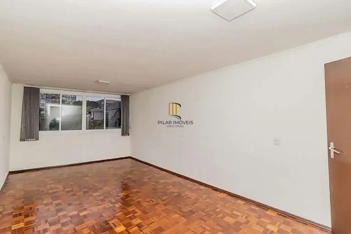 Sala comercial à venda na Avenida Azenha/ 68M²
