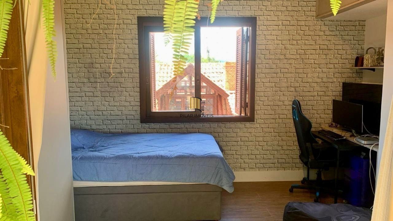 Casa para VENDA em Condomínio na Vila Assunção com 199m², 3 dormitórios, 2 suítes e 2 vagas de garagem. 