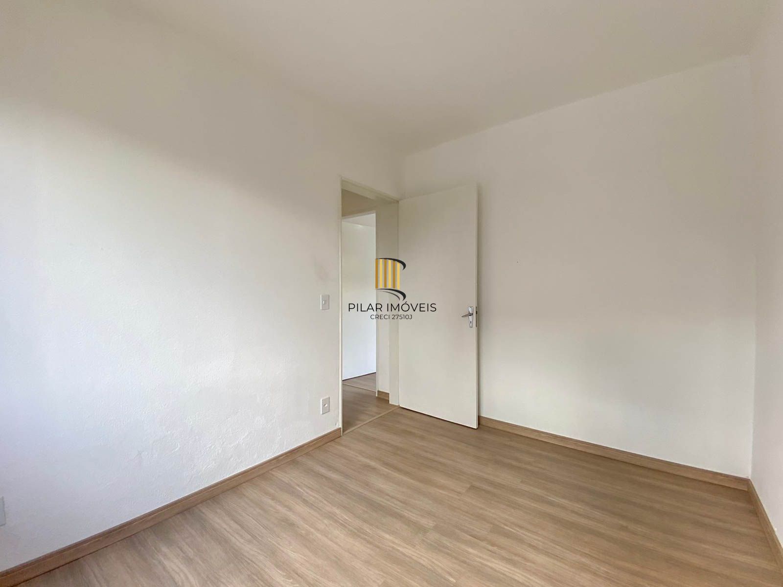 Apartamento / 2 Dormitórios / 1 Vaga / Morro Santana / Porto Alegre / RS