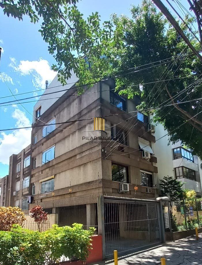 Cobertura para Venda - 100.94m², 3 dormitórios, sendo 1 suites, 2 vagas - Petrópolis