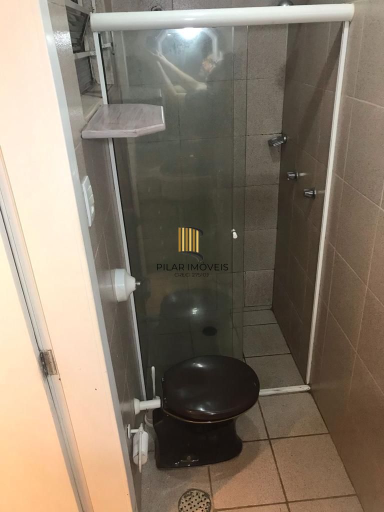 VENDE E ALUGA APARTAMENTO COM 100M² E UMA VAGA DE GARAGEM.