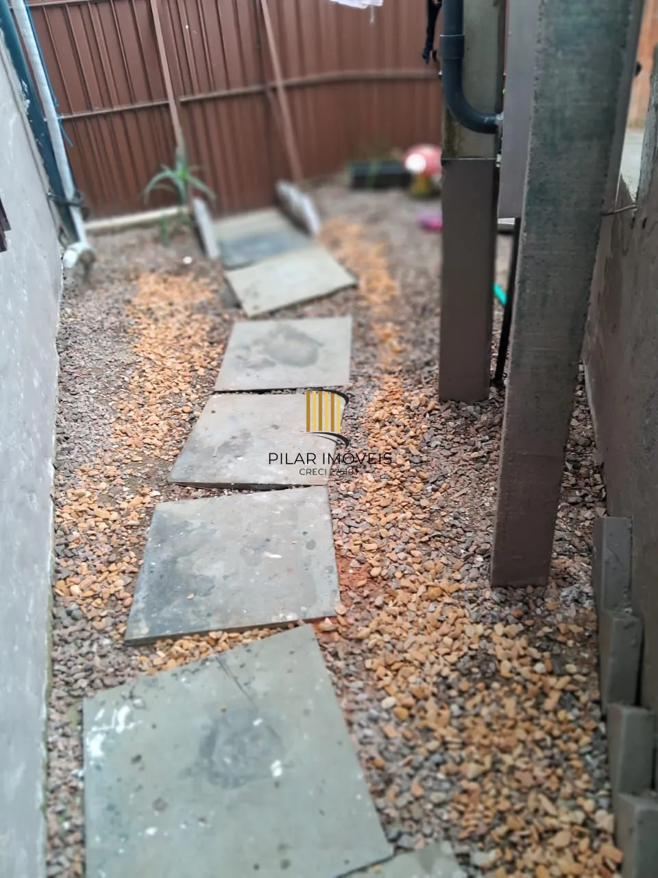 Casa para Venda - 132m², 3 dormitórios, sendo 1 suites, 3 vagas - Medianeira