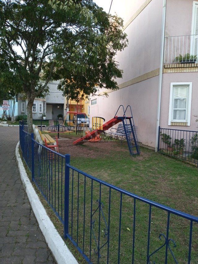 Casa Condominio para Venda - 165m², 3 dormitórios, sendo 1 suites, 2 vagas - Guarujá