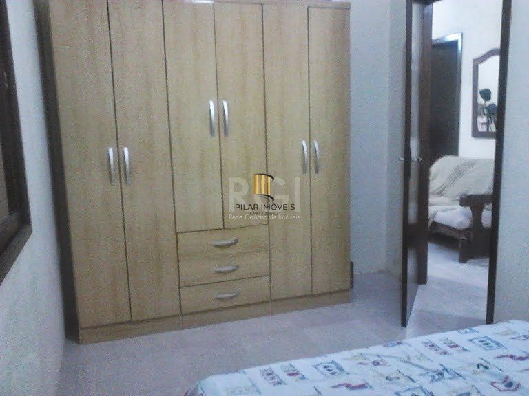Casa para Venda - 147m², 3 dormitórios, 2 vagas - Rubem Berta