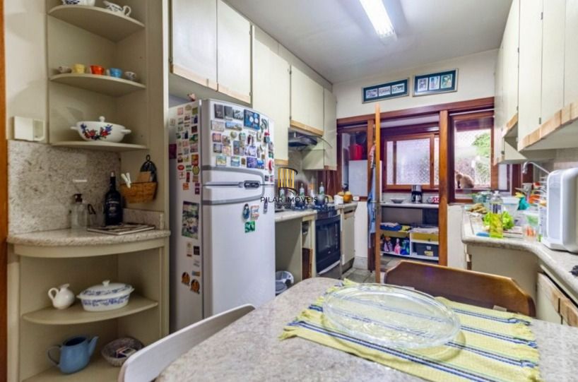 Cobertura para Venda - 304.71m², 3 dormitórios, sendo 1 suites, 2 vagas - Bela Vista