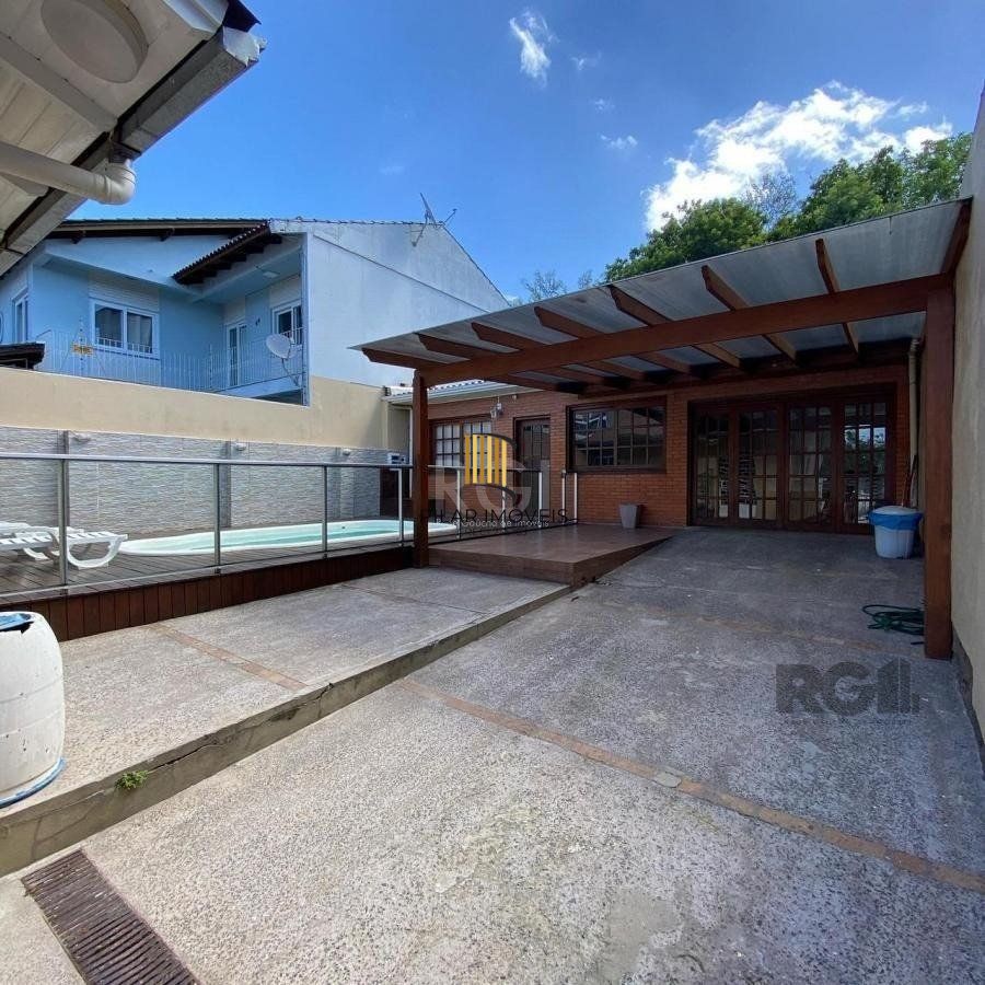 Casa para Venda - 140m², 3 dormitórios, 3 vagas - Rubem Berta - Pilar Imóveis