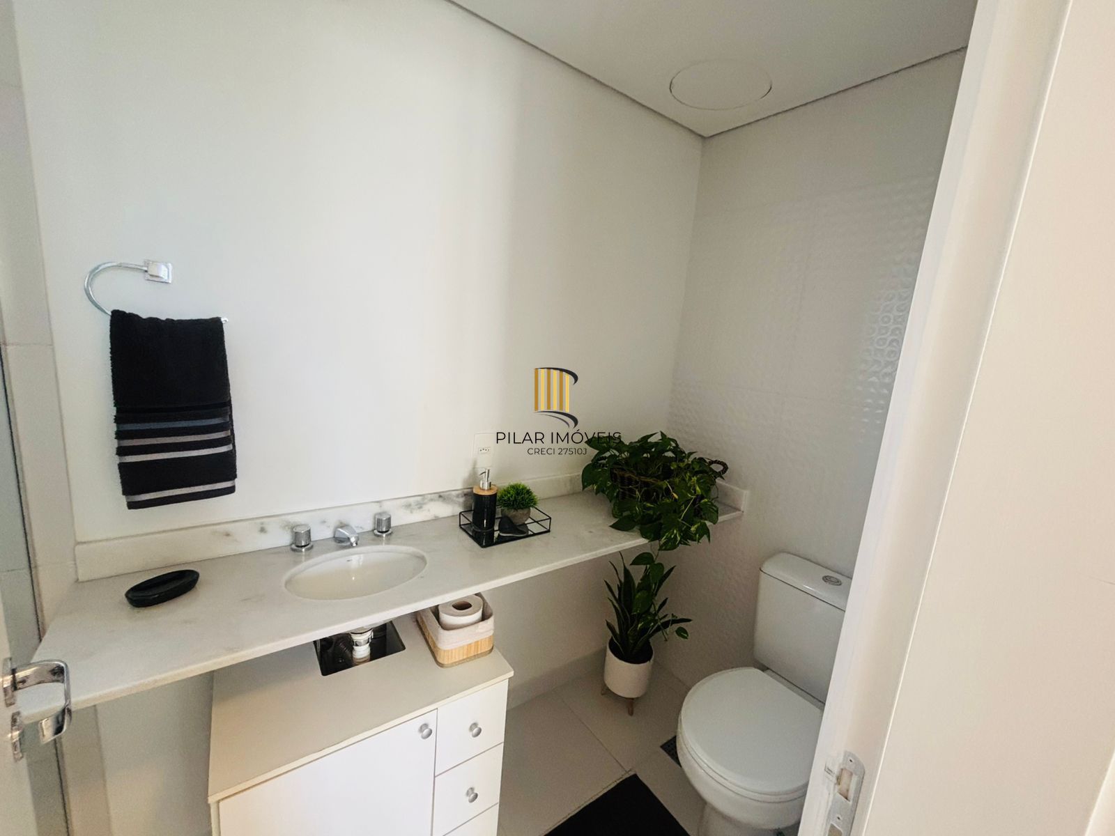 Apartamento no Vida Viva Club, no bairro Marechal Rondon, 3 dormitórios, sendo 01 suíte, living estendido
