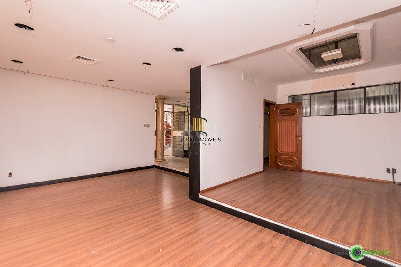 Casa para Venda - 307m², 4 dormitórios, sendo 2 suites, 3 vagas - Higienópolis