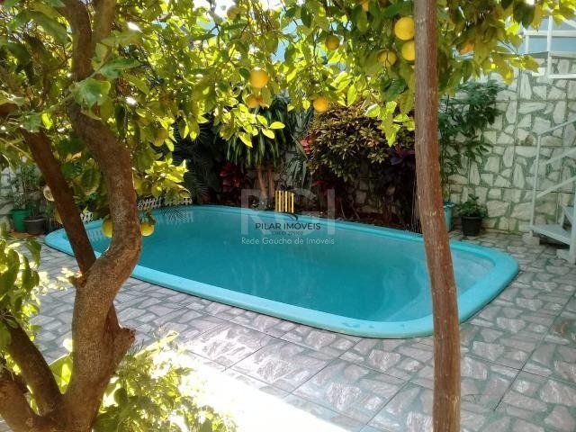 Sobrado para Venda - 440m², 8 dormitórios, sendo 3 suites, 4 vagas - Harmonia