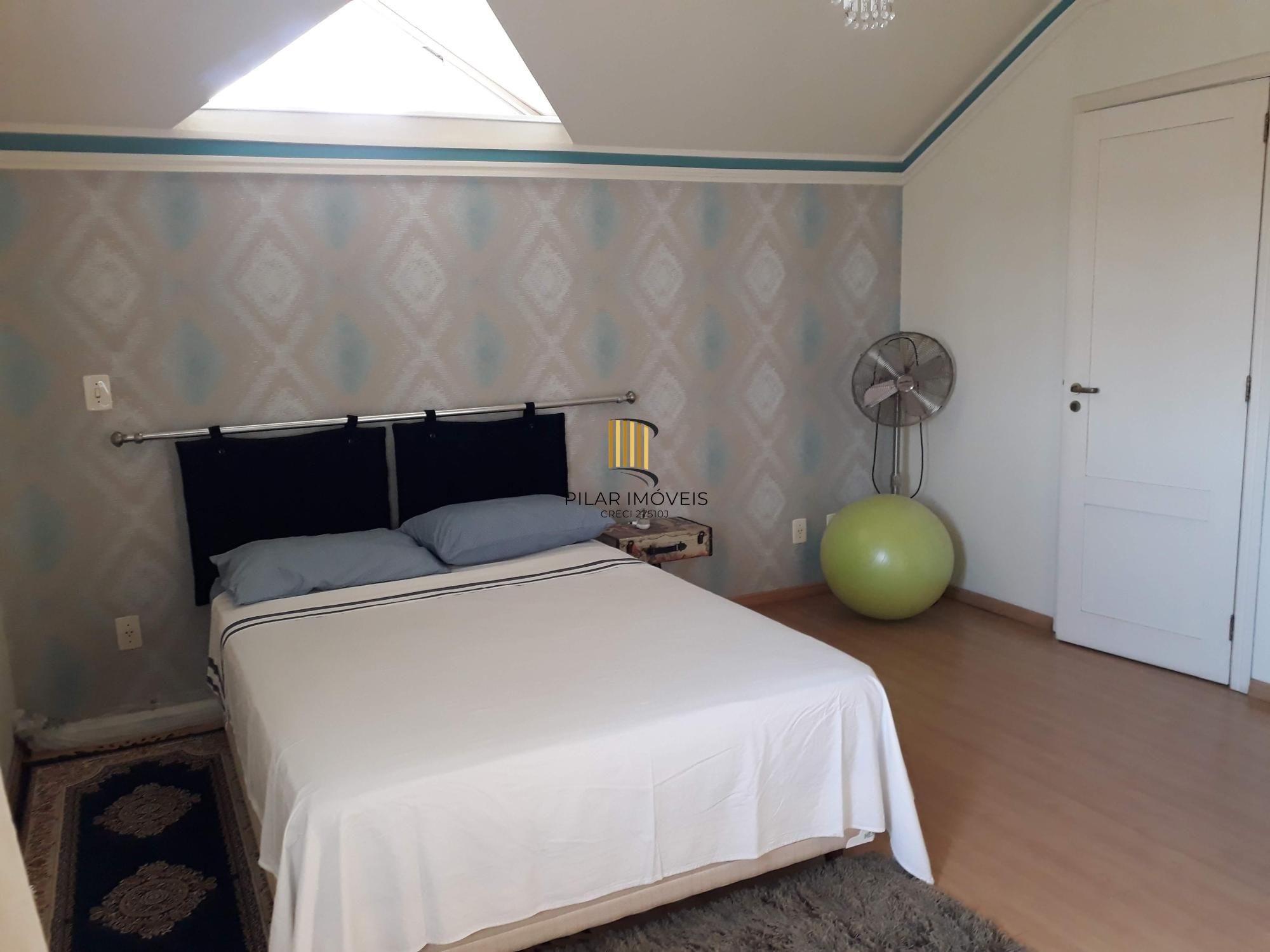 Excelente sobrado 242m²/3dormitórios/Moinhos de Vento/Canoas