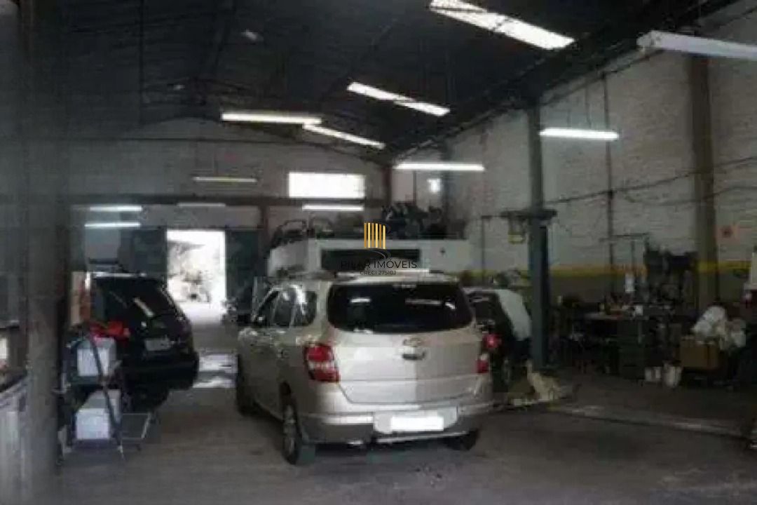 Vende-se terreno comercial bairro Auxiliadora