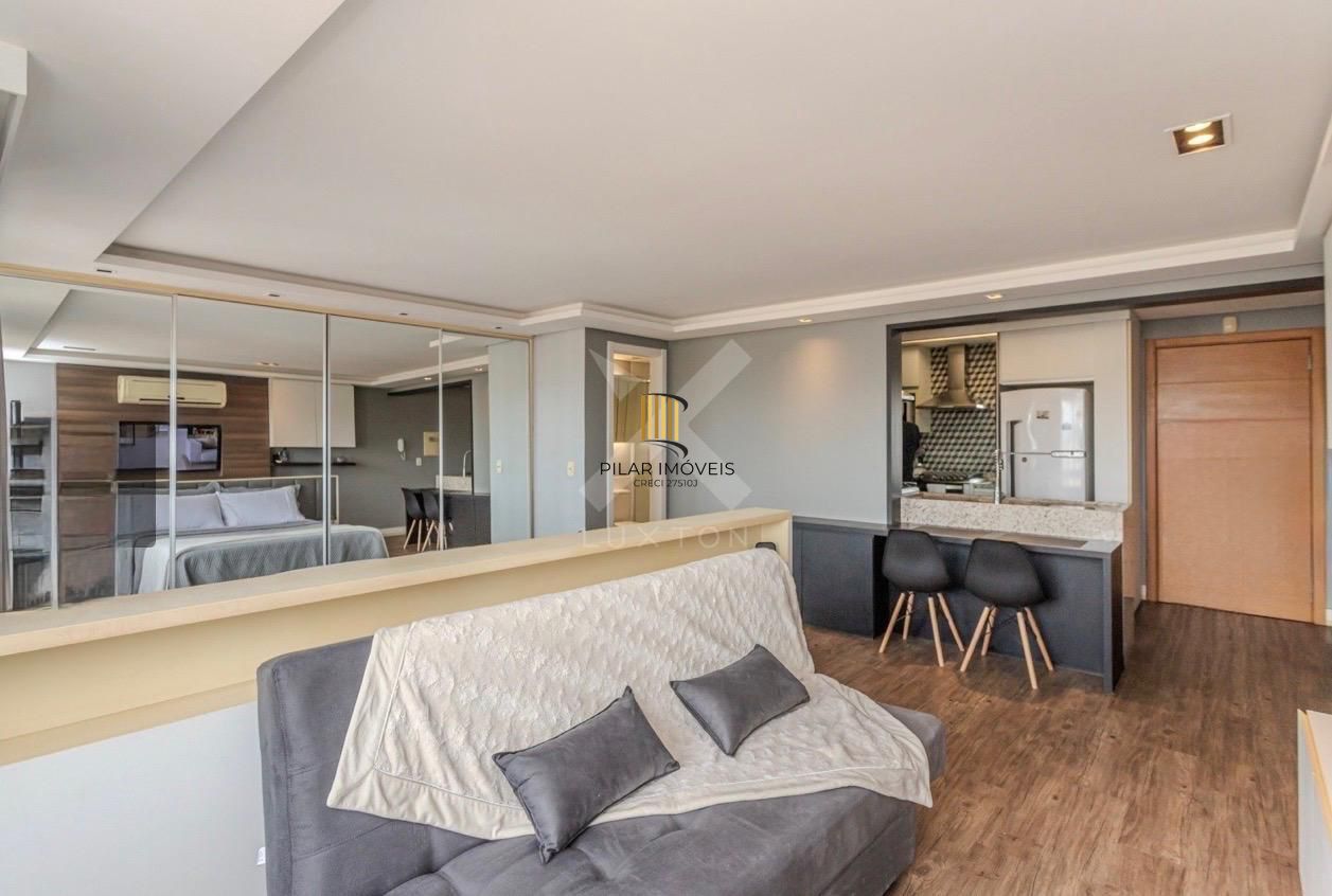 Loft a venda um dormitório / Lima e Silva