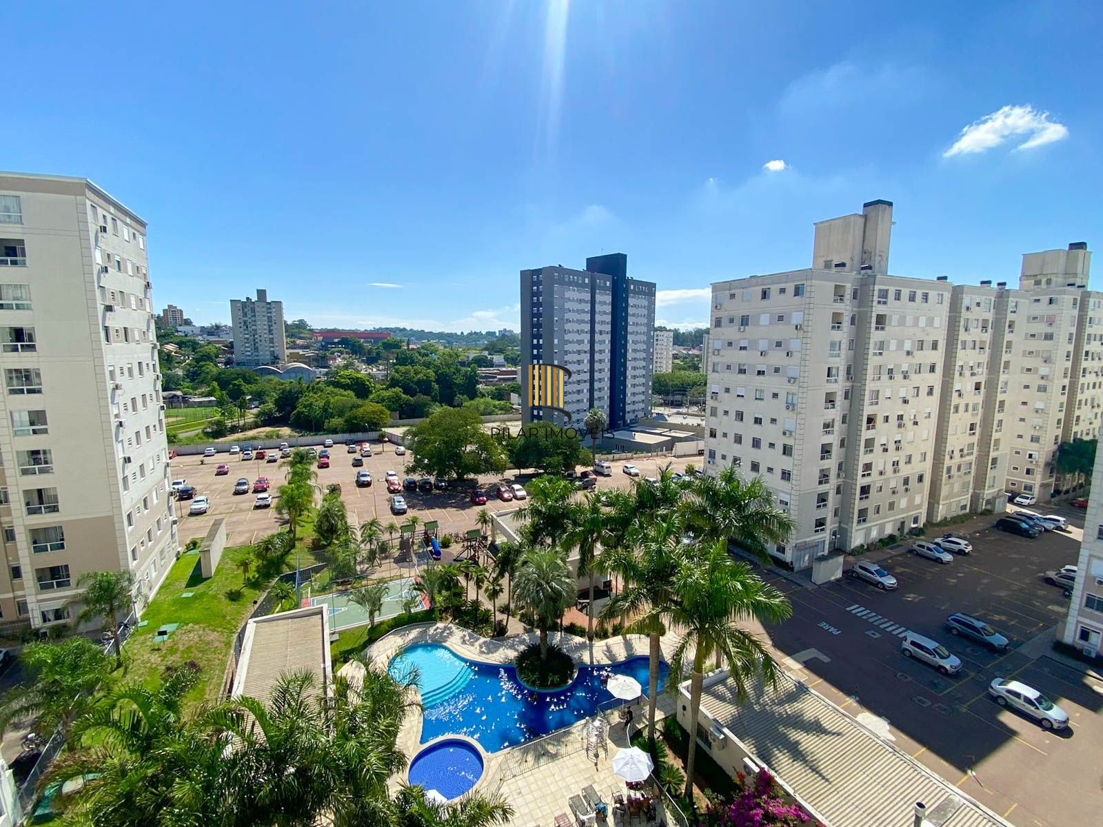 Apartamento / 2 Dormitórios / Sacada com Churrasqueira / 1 Vaga / Morro Santana / Porto Alegre / RS